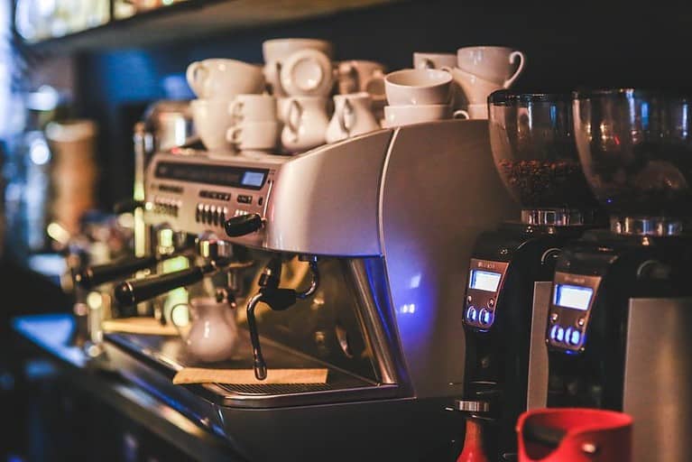 Best Commercial Espresso Machines in 2023 (Reviews)